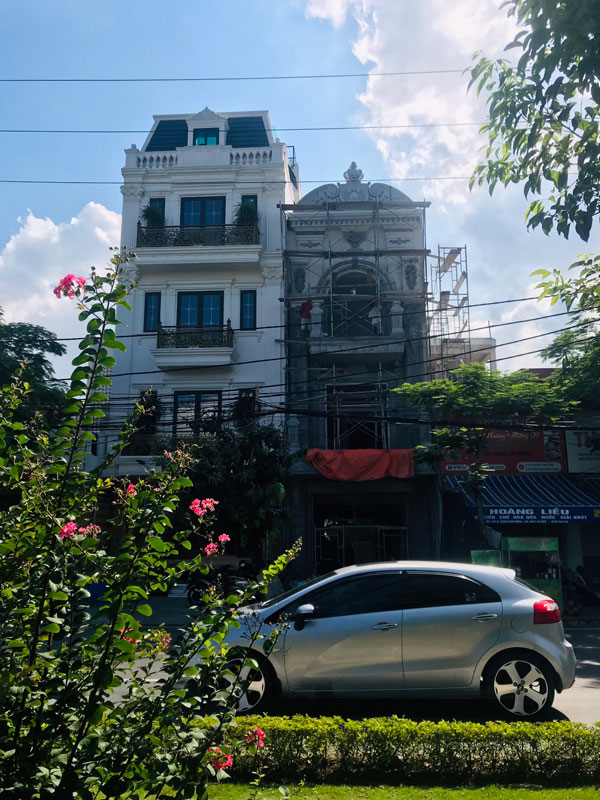 Chuyển hàng lắp đặt công trình ông Dũng Phạm Văn Đồng Dương Kinh