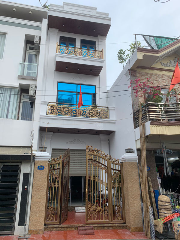 Bàn giao công trình thang máy nhà chú Liệng Phủ Thượng Đoạn Hải An