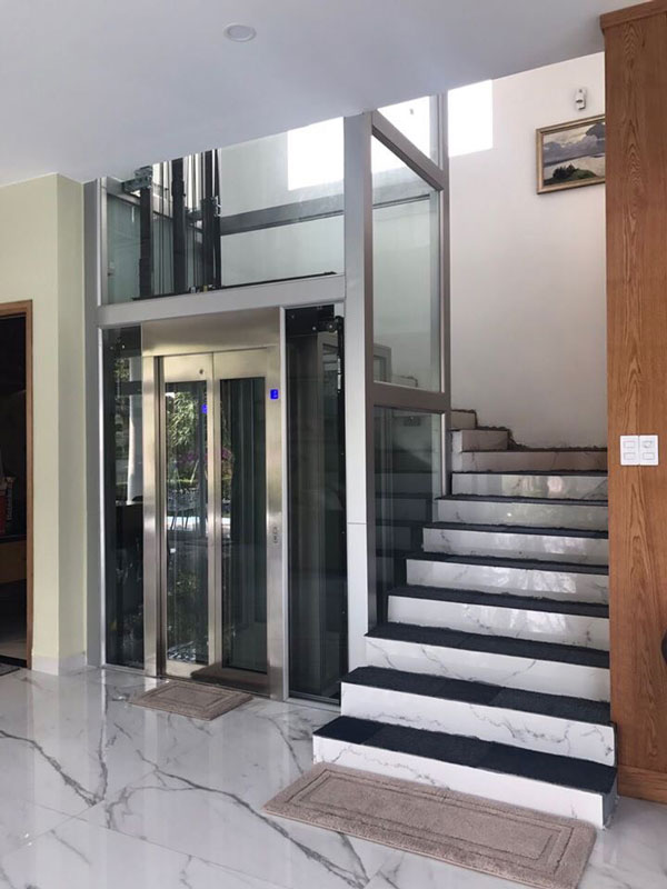Thang máy lồng kính tại Sơn La